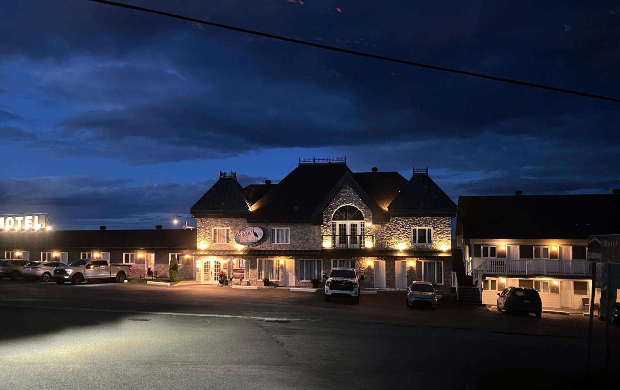 Motel Belvedere Saint-Siméon 外观 照片